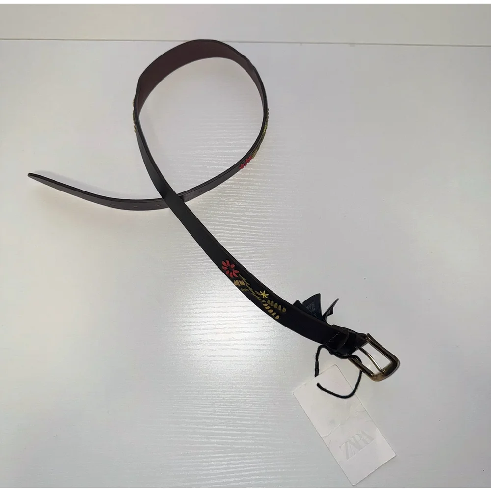 Leather Belt with Floral Embroidery Size 30 US
